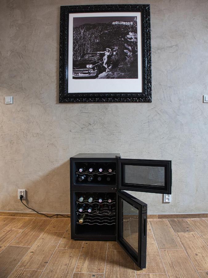 Wellness Gallery Apartments Либерец Екстериор снимка